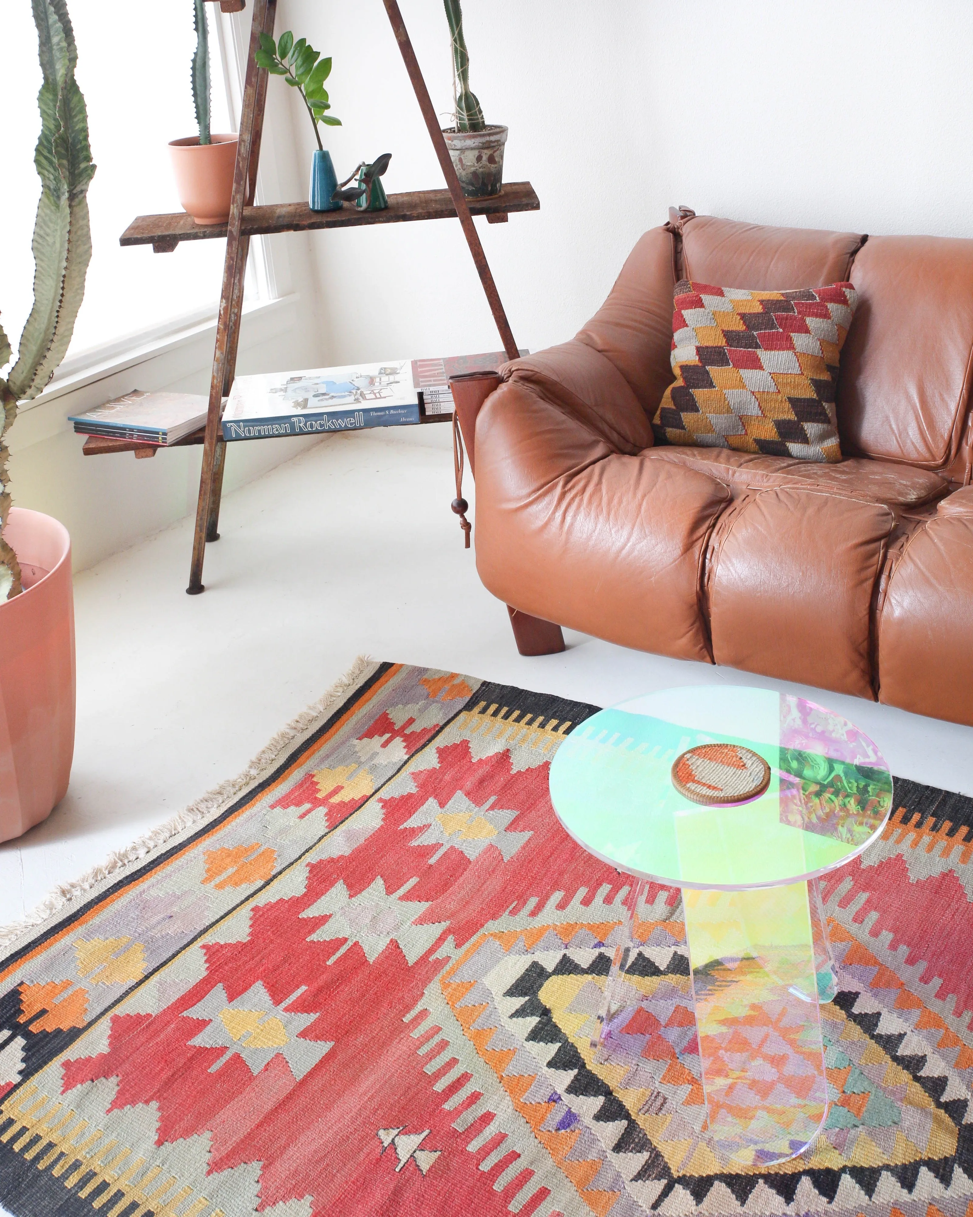 Vintage western Anatolian Kilim Rug 4'7"x6'9"